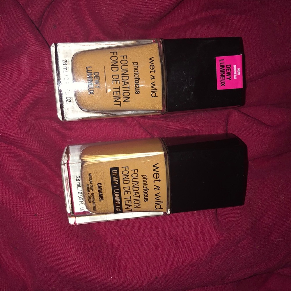 Wet n Wild PhotoFocus Foundation - Dewy Lumineux and Caramel